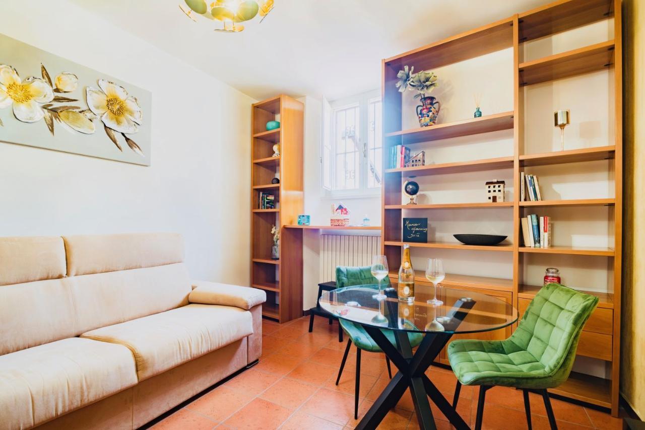 Mascari Charming Suite Lecco Exterior photo